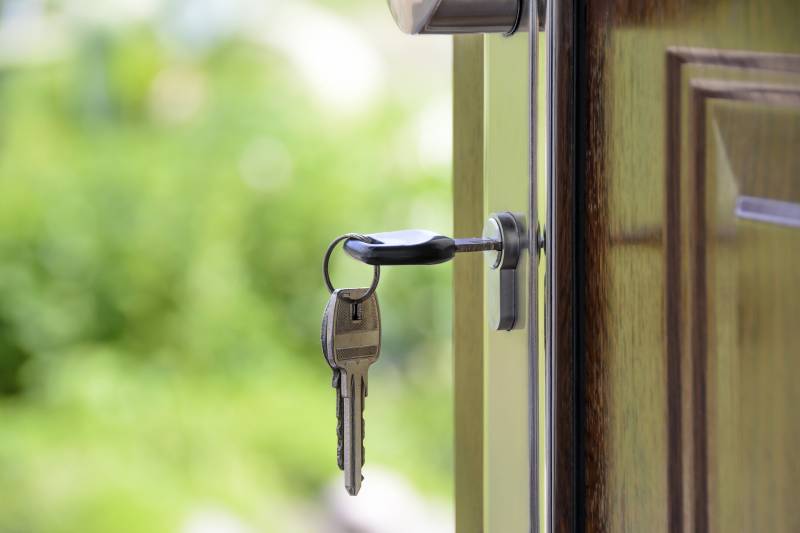 Combien coûte un dépannage serrurier en urgence la nuit à Lyon 9 Vaise